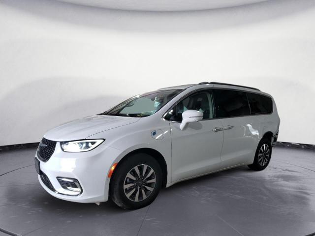 CHRYSLER-PACIFICA-2C4RC1L75MR599325