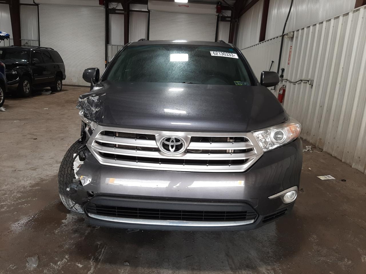 5TDBK3EH0BS045667 2011 Toyota Highlander Base