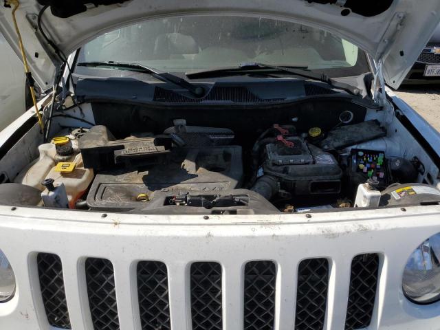 1C4NJRFB8ED538588 Jeep Patriot Latitude