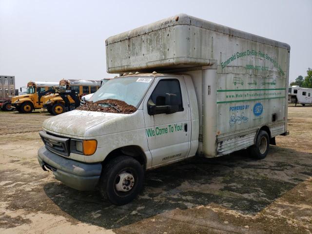 2006 Ford Econoline Cargo Van 