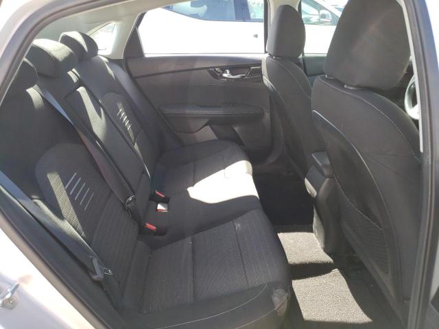 3KPF34AD9KE069788 KIA Forte Gt Line