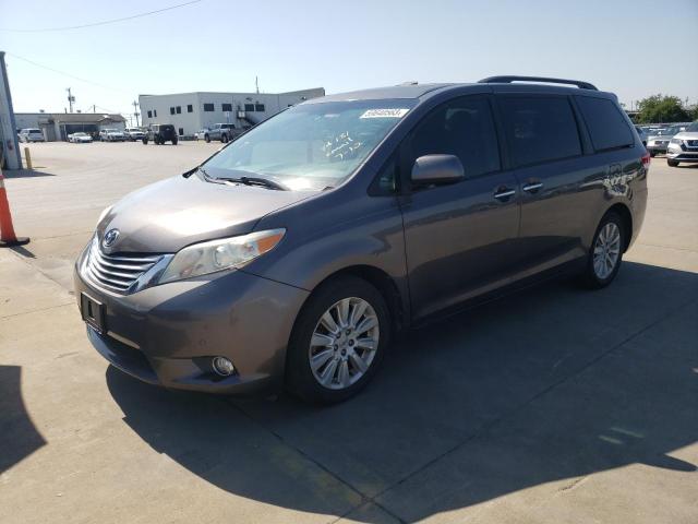 2012 Toyota Sienna XLE