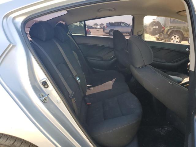 KNAFK4A61G5543401 KIA FORTE LX