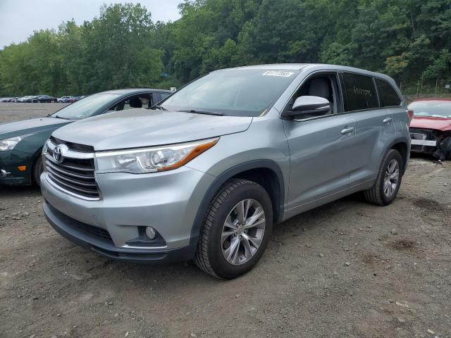 VIN 5TDZKRFH4FS060730 2015 Toyota Highlander, LE no.1