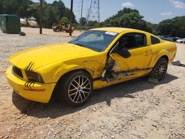 2005 Ford Mustang 