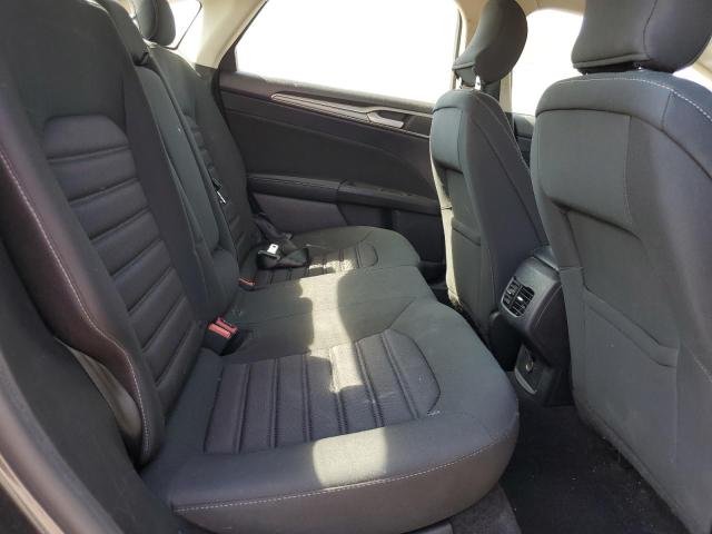 3FA6P0LU1KR200172 Ford FUSION SE