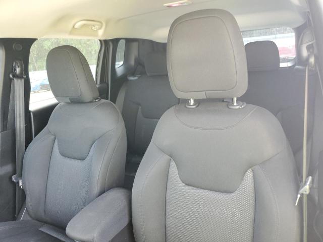 ZACCJAAB9HPF82542 Jeep Renegade Sport