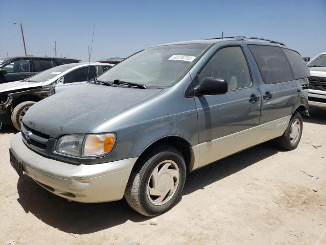 2000 Toyota Sienna LE