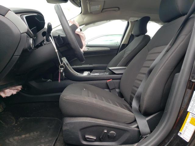3FA6P0HDXKR163860 Ford FUSION SE