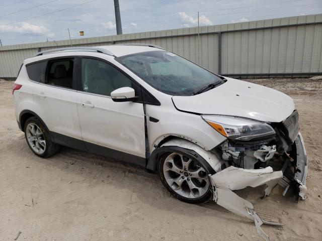 1FMCU9J95GUA98184 Ford Escape Titanium