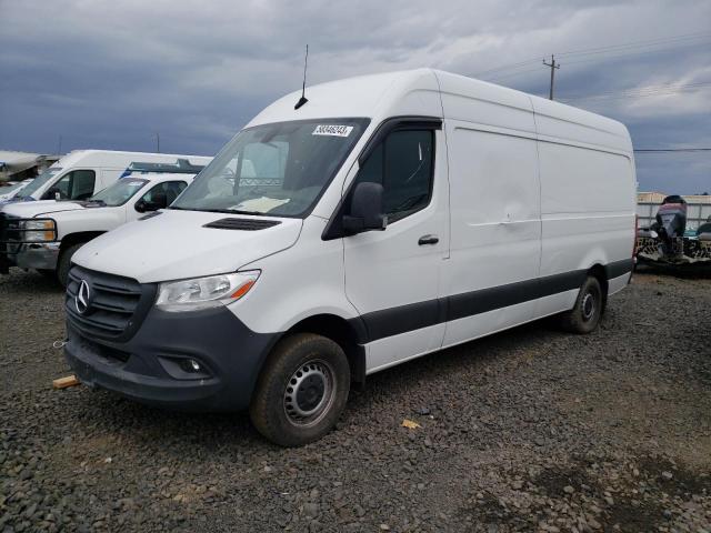 Mercedes Benz 2500 Sprinter van