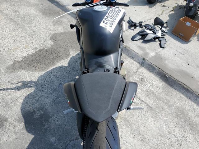 2022 DUCATI STREETFIGH ZDMFAKNW6NB007423