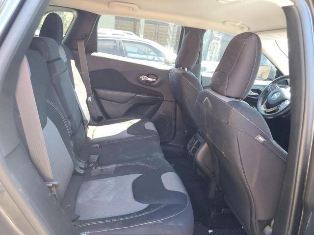 1C4PJMCSXEW201327 Jeep Cherokee Latitude