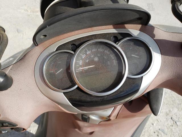 2013 PIAGGIO MOTORCYCLE - ZAPM690T205001091