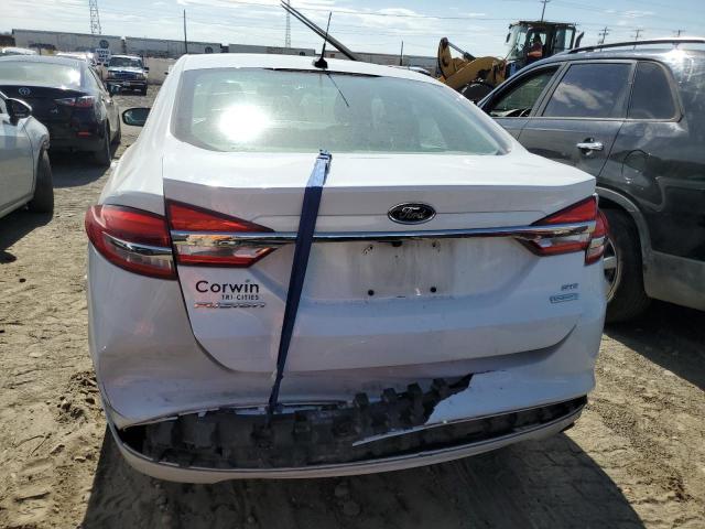 3FA6P0HDXHR124422 Ford FUSION SE