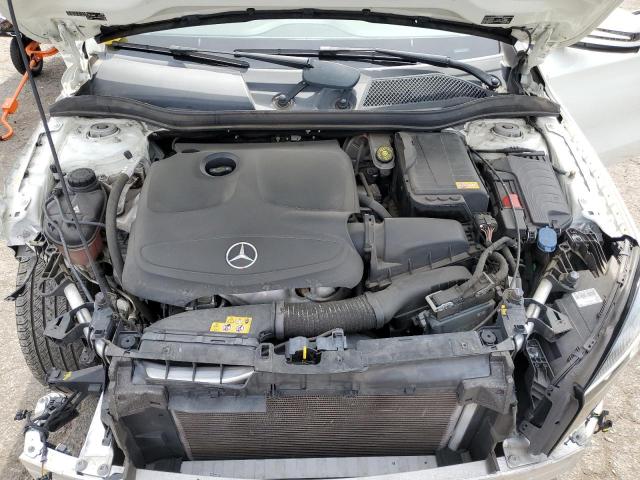 WDCTG4EB4FJ173527 Mercedes-Benz GLA 250