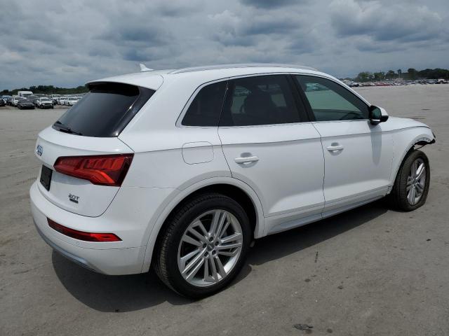 WA1BNAFY7J2109858 2018 AUDI Q5, photo no. 3