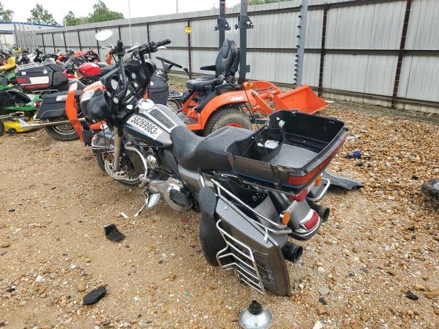 2011 HARLEY-DAVIDSON FLHTC - 1HD1FF412BB649121