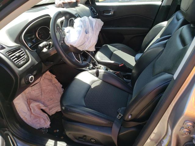 3C4NJCBB9KT699556 Jeep Compass Latitude