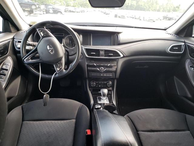 2017 INFINITI QX30 SJKCH5CP3HA034366