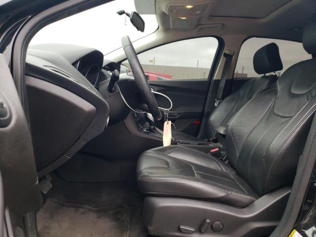 1FADP3K28GL363108 Ford FOCUS SE