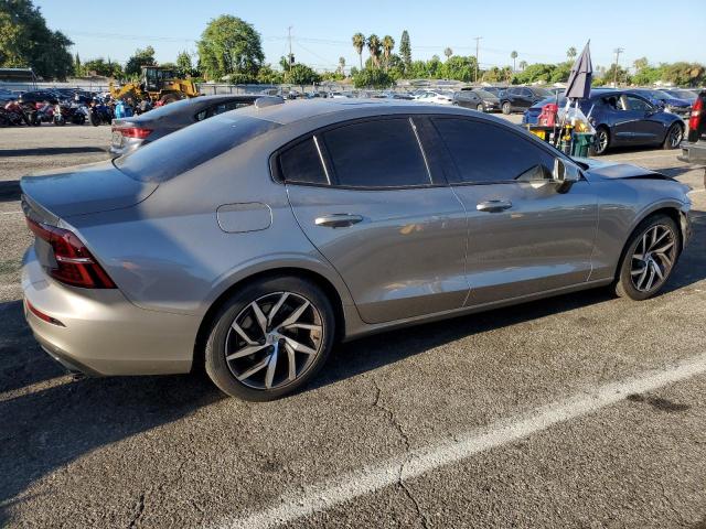7JR102FKXKG010314 Volvo S60 T5 Momentum