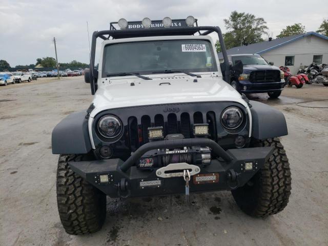 1C4BJWDG0HL728377 Jeep Wrangler Unlimited Sport