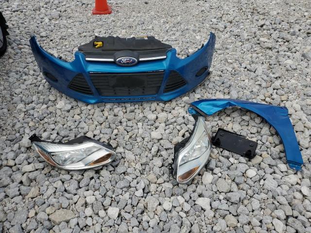 1FADP3F24EL128549 Ford FOCUS SE