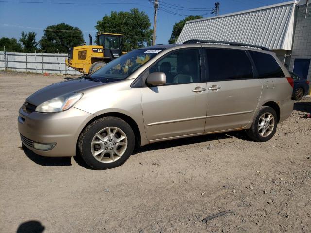 2005 Toyota Sienna XLE