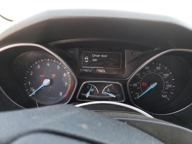 1FADP3F21FL275302 Ford FOCUS SE