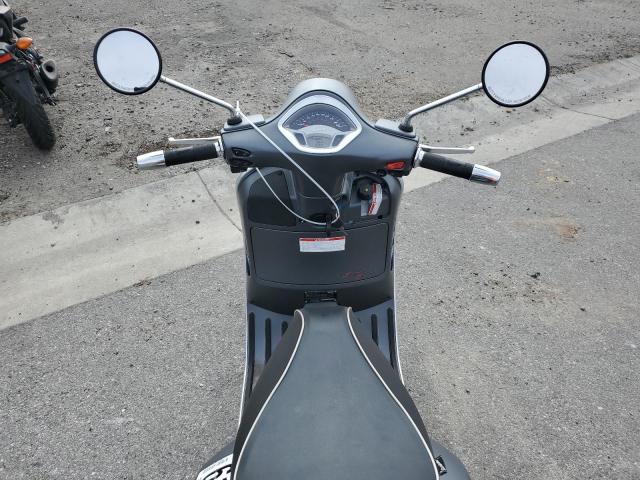 2016 VESPA GTS 300 SU ZAPM459L9G5101310