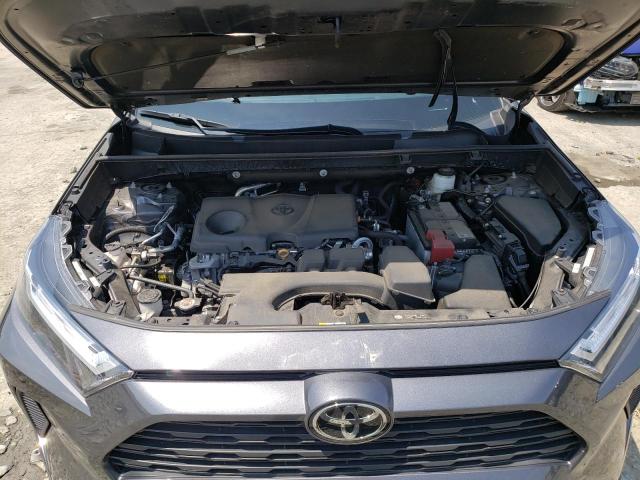 2T3P1RFV7NW259977 Toyota RAV4 XLE 12