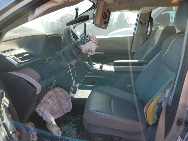 5TDJRKEC4NS087334 Toyota SIENNA XLE