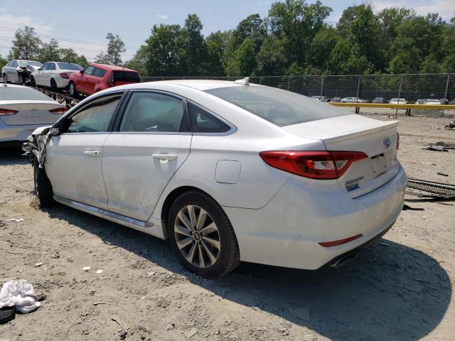 VIN: 5NPE34AF3FH220140 Auction: COPART Lot: 59977753 Location: DC - WASHINGTON DC 5NPE34AF3FH220140 HYUNDAI SONATA 2015 WHITE Photo 2
