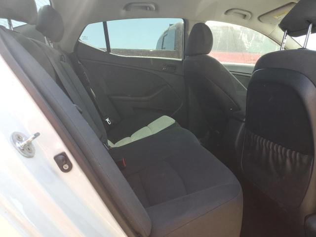 KNAGM4A76F5616705 KIA Optima Lx