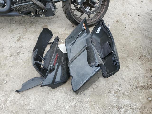 2022 HARLEY-DAVIDSON FLHXST - 1HD1ABL11NB617919