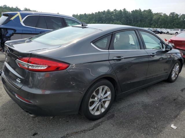 3FA6P0HD5KR145735 Ford Fusion SE 3