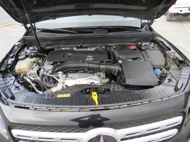 W1N4M4HBXLW018437 Mercedes-Benz Glb 250 4matic