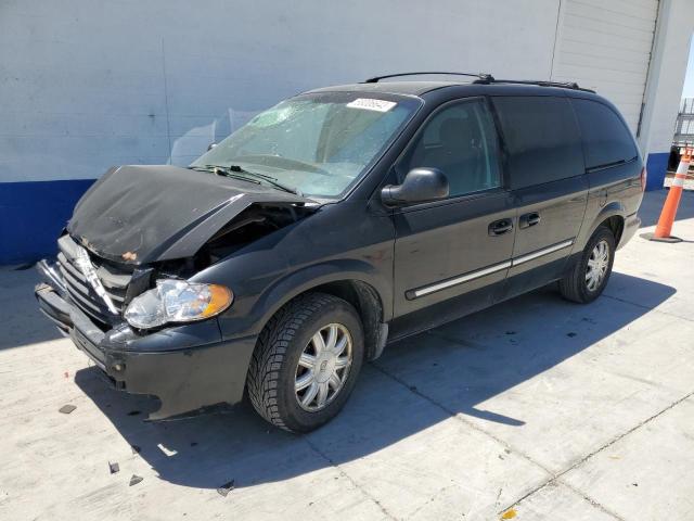 2006 Chrysler Town & Country Touring