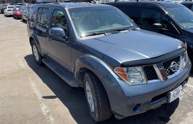 2006 Nissan Pathfinder LE