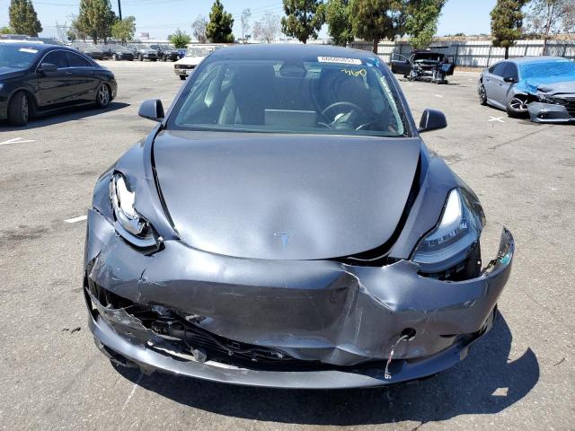 5YJ3E1EB3NF298437 Tesla Model 3  5