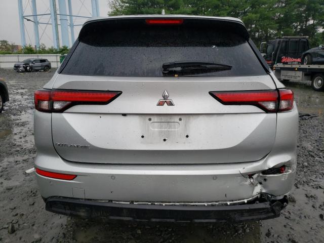  MITSUBISHI OUTLANDER 2022 Серебристый