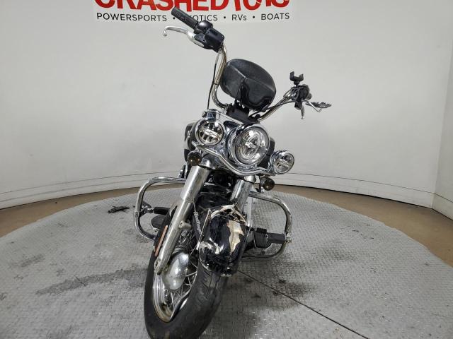 2021 HARLEY-DAVIDSON FLHC 1HD1YAJ12MB026764