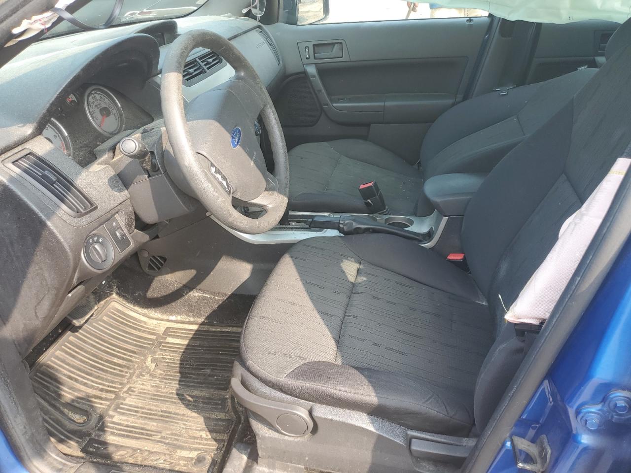 1FAHP3FNXBW177969 2011 Ford Focus Se