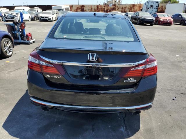 1HGCR3F92HA020669 Honda Accord Touring