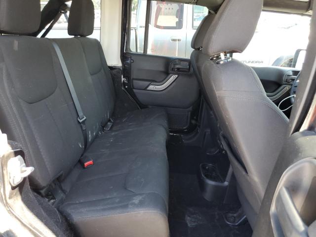 1C4BJWDG9FL675742 Jeep Wrangler Unlimited Sport