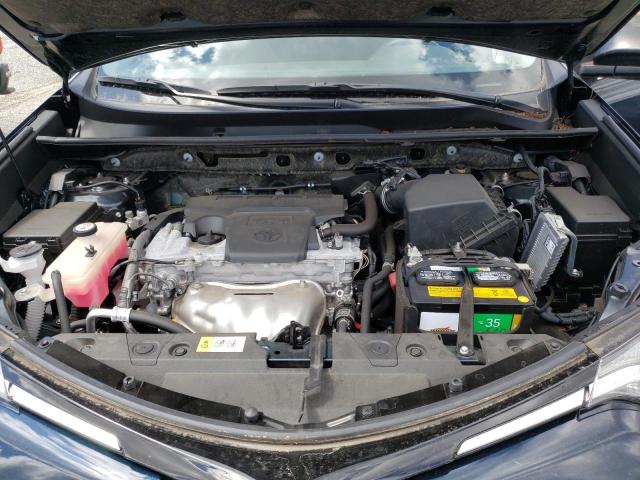 JTMBFREV0JJ176963 Toyota RAV4 LE