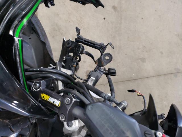 2016 KAWASAKI ZR800 B - JKBZRCB18GDA21680