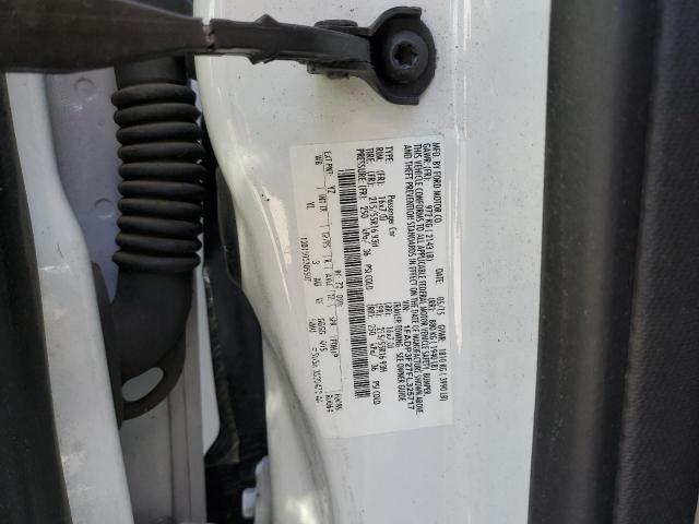 1FADP3F27FL325717 Ford FOCUS SE