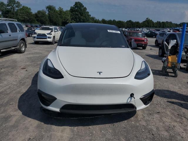 7SAYGDEE9NF538573 Tesla Model Y  5